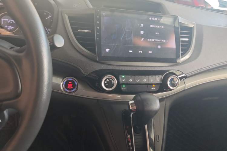 Used Honda CR-V 2015 2.0L two-wheel drive Fashion Edition Audio And AC Panel