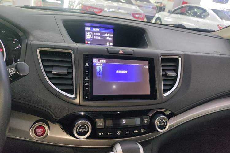 Used Honda CR-V 2015 2.4L two-wheel drive luxury version Audio And AC Panel