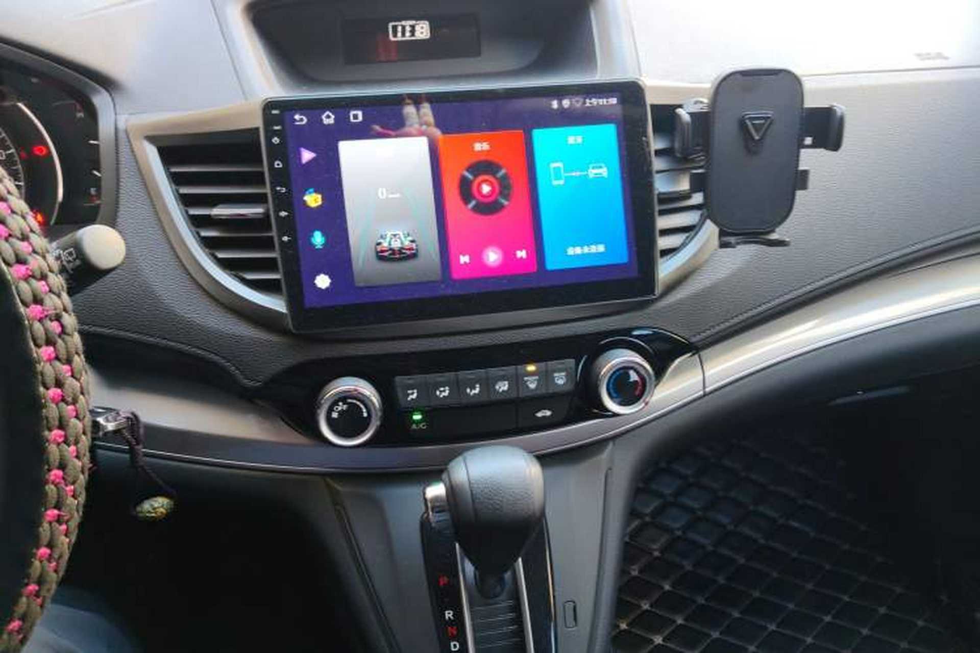 Used Honda CR-V 2015 2.0L two-wheel drive urban version Audio And AC Panel