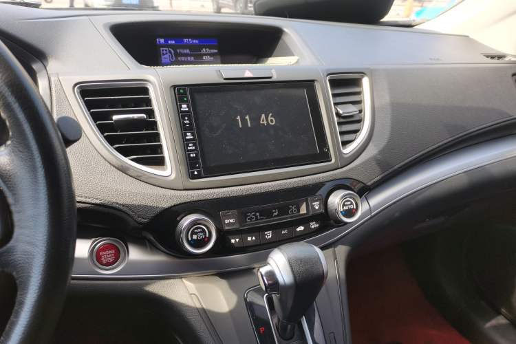 Used Honda CR-V 2015 2.4L two-wheel drive luxury version Audio And AC Panel