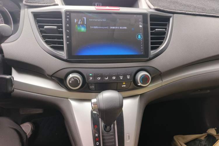 Used Honda CR-V 2015 2.0L 2WD Classic Edition Audio And AC Panel