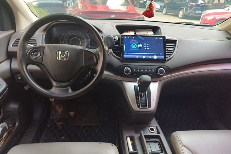 Used Honda CR-V 2015 2.0L 2WD Classic Edition Center Console