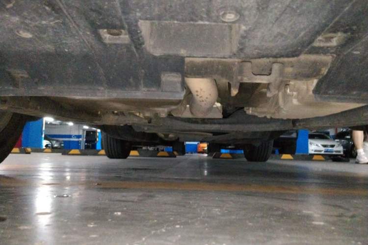 Used Honda CR-V 2015 2.4L two-wheel drive luxury version Chassis Front