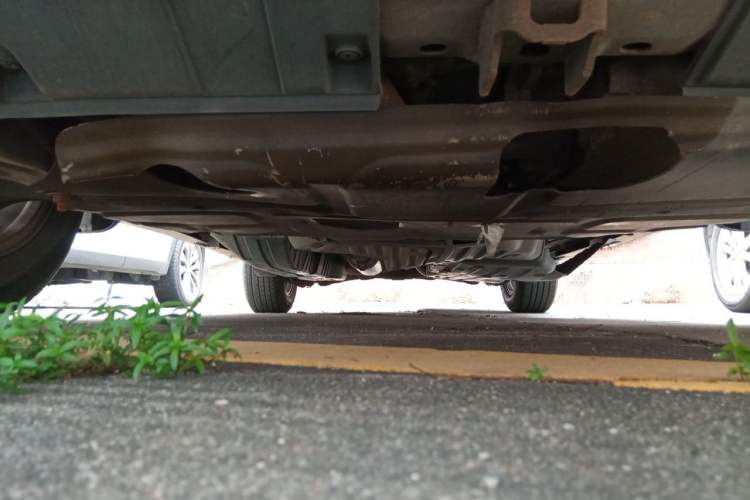 Used Honda CR-V 2015 2.0L two-wheel drive Fashion Edition Chassis Front