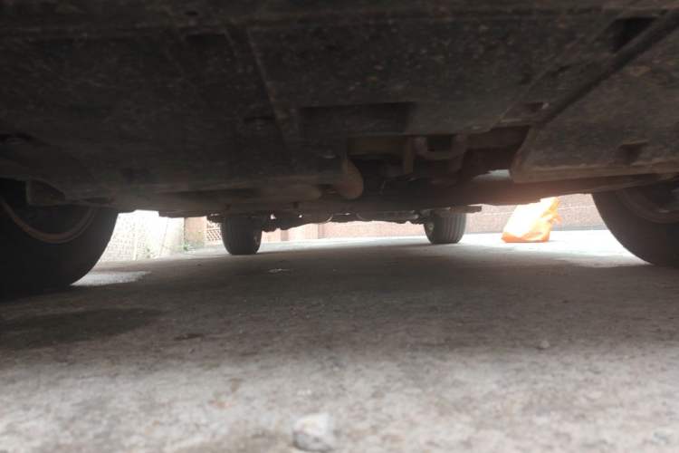 Used Honda CR-V 2015 2.0L two-wheel drive Fashion Edition Chassis Front