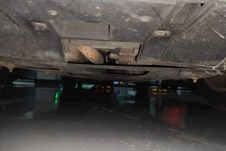 Used Honda CR-V 2015 2.0L 2WD Classic Edition Chassis Front