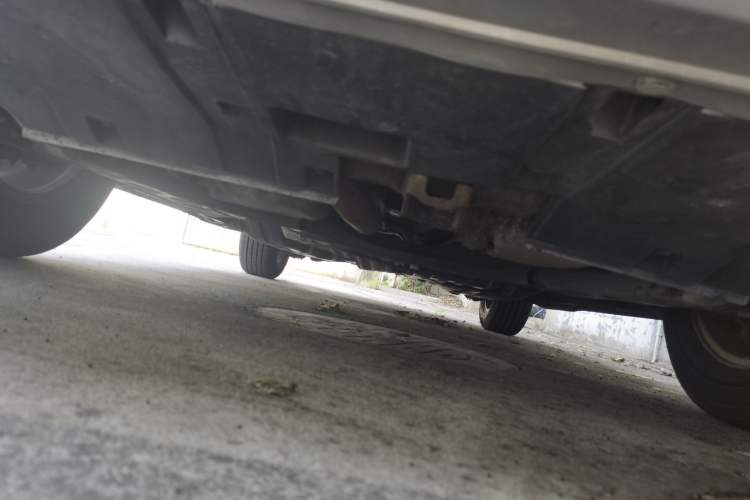 Used Honda CR-V 2015 2.0L two-wheel drive urban version Chassis Front