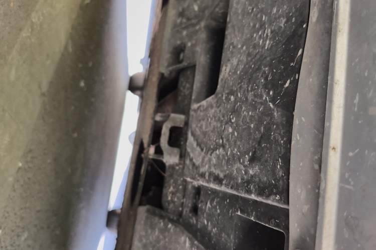 Used Honda CR-V 2015 2.4L two-wheel drive luxury version Chassis Front