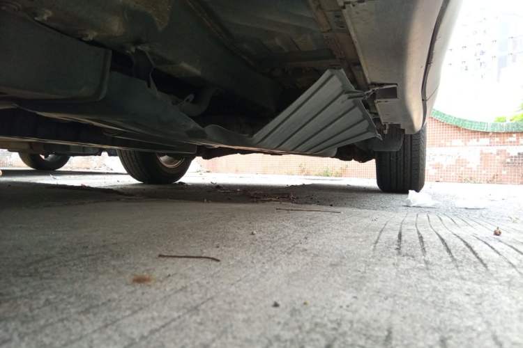 Used Honda CR-V 2015 2.0L two-wheel drive Fashion Edition Chassis Front Left