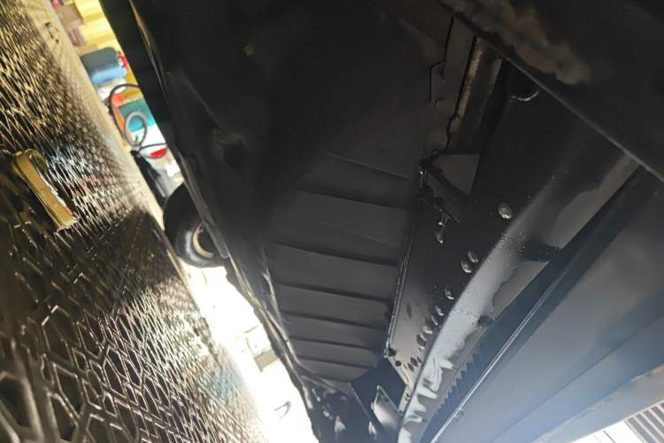 Used Honda CR-V 2015 2.0L two-wheel drive urban version Chassis Front Left