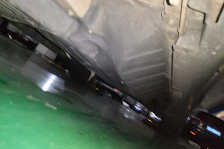 Used Honda CR-V 2015 2.0L two-wheel drive Fashion Edition Chassis Front Left