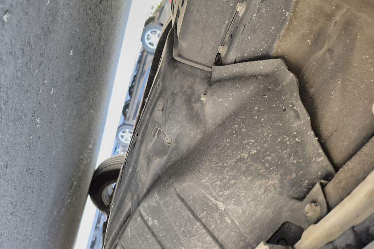 Used Honda CR-V 2015 2.4L two-wheel drive luxury version Chassis Front Left