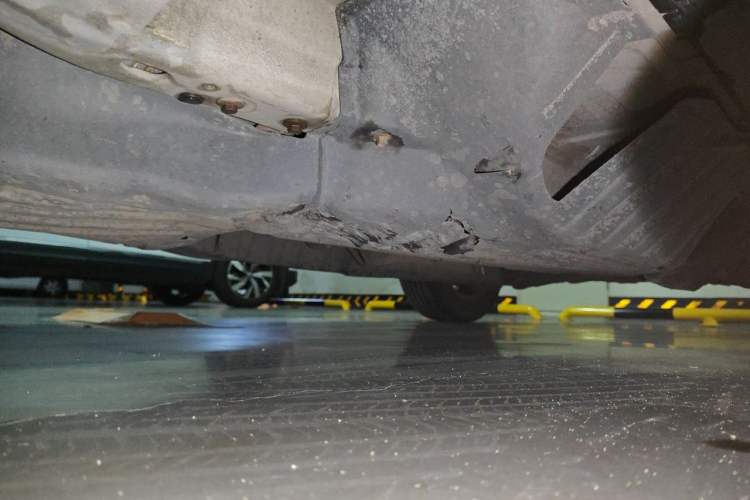 Used Honda CR-V 2015 2.0L two-wheel drive urban version Chassis Front Left