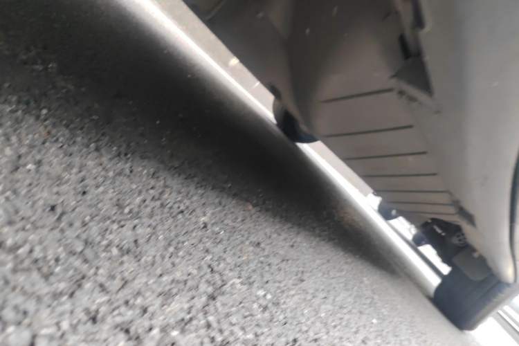 Used Honda CR-V 2015 2.0L two-wheel drive Fashion Edition Chassis Front Left