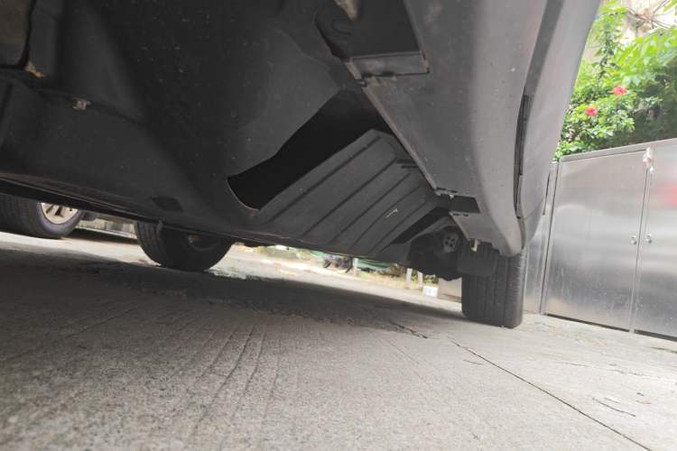 Used Honda CR-V 2015 2.0L two-wheel drive urban version Chassis Front Left