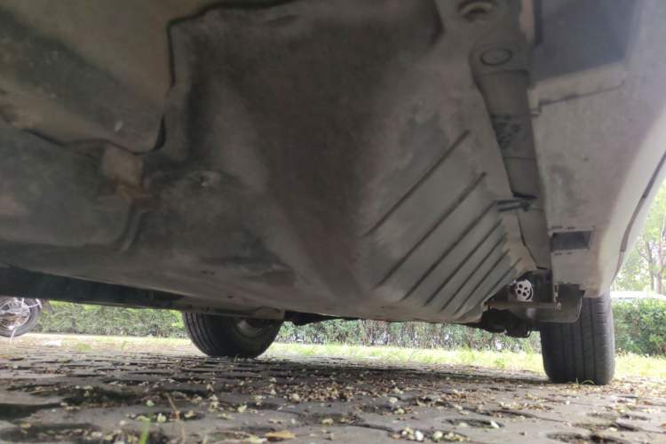 Used Honda CR-V 2015 2.0L 2WD Classic Edition Chassis Front Left