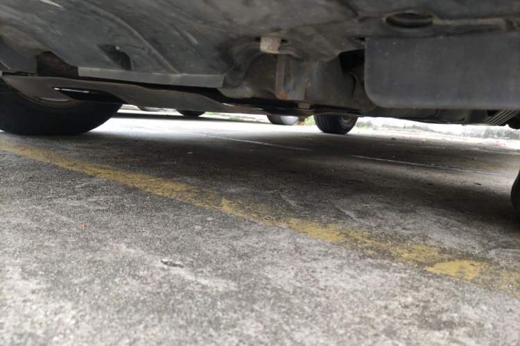 Used Honda CR-V 2015 2.0L two-wheel drive Fashion Edition Chassis Front Left