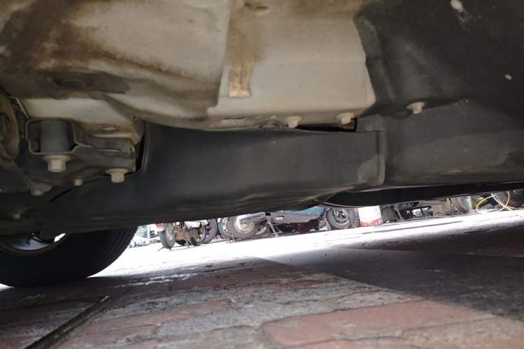 Used Honda CR-V 2015 2.0L 2WD Classic Edition Chassis Front Left
