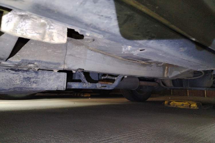 Used Honda CR-V 2015 2.0L two-wheel drive Fashion Edition Chassis Front Left