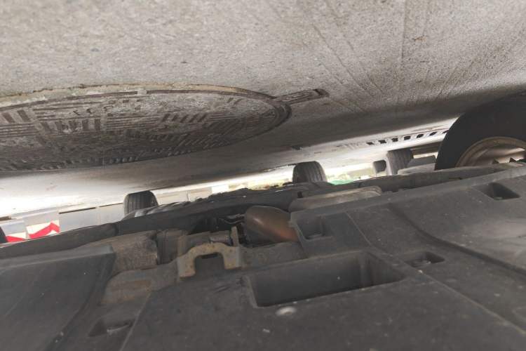 Used Honda CR-V 2015 2.0L two-wheel drive urban version Chassis Front