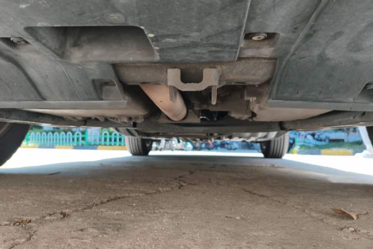 Used Honda CR-V 2015 2.4L two-wheel drive luxury version Chassis Front
