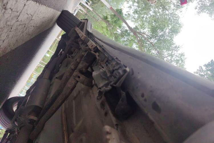 Used Honda CR-V 2015 2.4L four-wheel drive luxury version Chassis Front Right