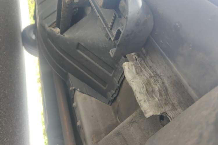Used Honda CR-V 2015 2.0L two-wheel drive Fashion Edition Chassis Front Right