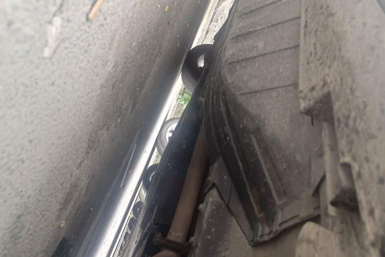 Used Honda CR-V 2015 2.4L Four-Wheel Drive Prestige Edition Chassis Front Right