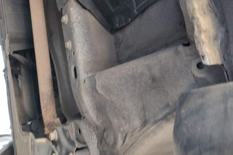 Used Honda CR-V 2015 2.0L two-wheel drive Fashion Edition Chassis Front Right
