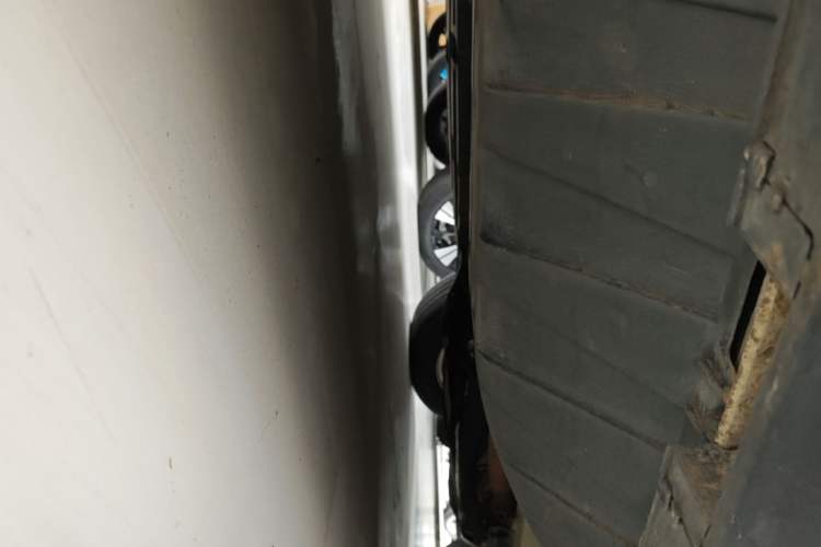 Used Honda CR-V 2015 2.0L two-wheel drive Fashion Edition Chassis Front Right
