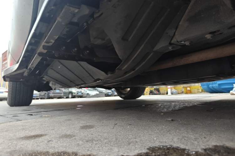 Used Honda CR-V 2015 2.0L two-wheel drive urban version Chassis Front Right