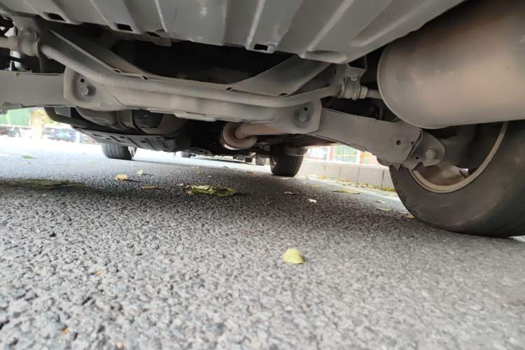 Used Honda CR-V 2015 2.4L two-wheel drive luxury version Chassis Front