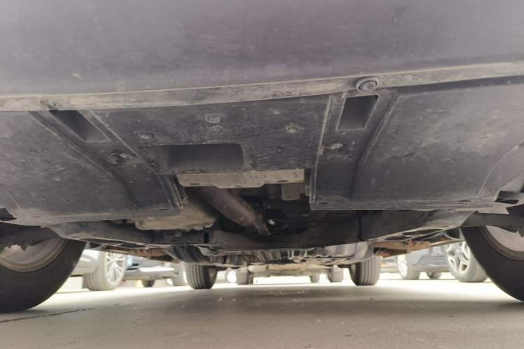 Used Honda CR-V 2015 2.0L 2WD Classic Edition Chassis Front