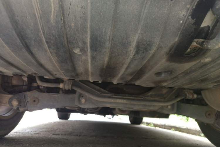 Used Honda CR-V 2015 2.0L two-wheel drive Fashion Edition Chassis Rear