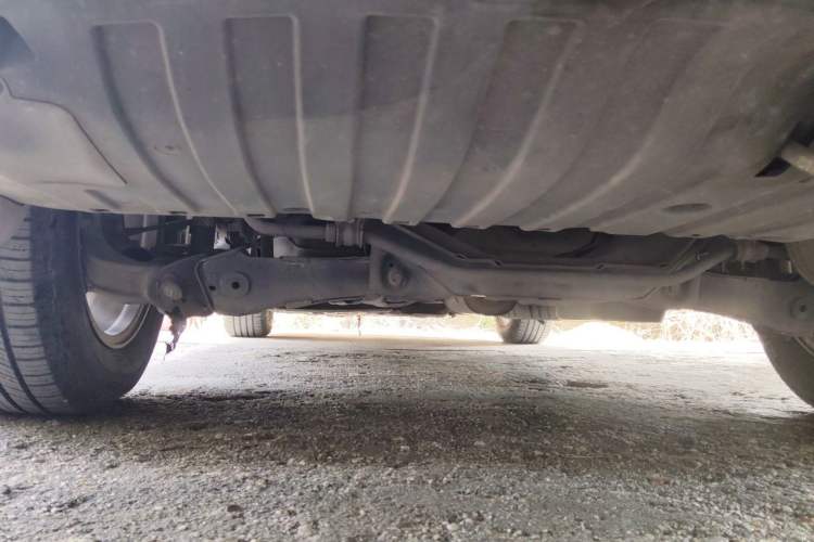 Used Honda CR-V 2015 2.0L two-wheel drive Fashion Edition Chassis Rear