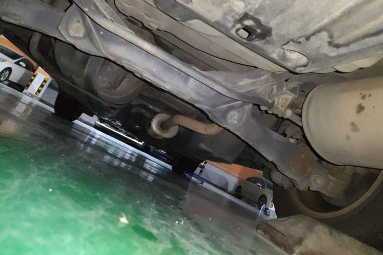 Used Honda CR-V 2015 2.0L two-wheel drive Fashion Edition Chassis Rear