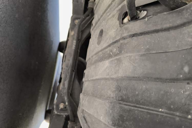 Used Honda CR-V 2015 2.4L two-wheel drive luxury version Chassis Rear