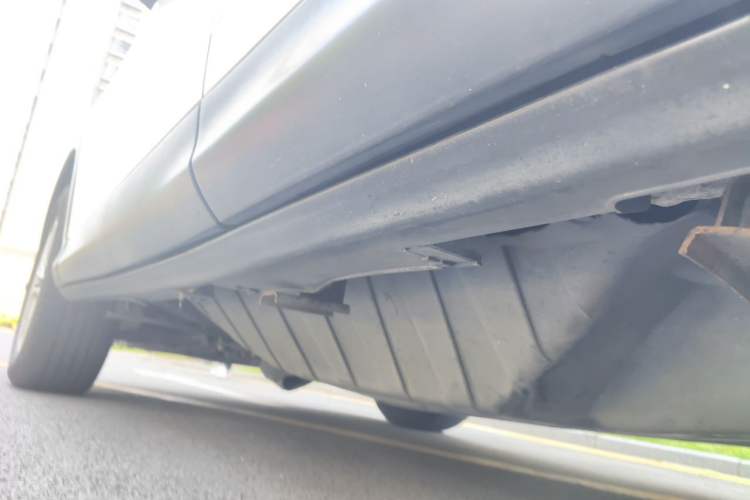 Used Honda CR-V 2015 2.0L two-wheel drive Fashion Edition Chassis Rear Left