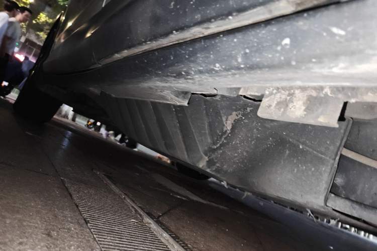Used Honda CR-V 2015 2.4L two-wheel drive luxury version Chassis Rear Left