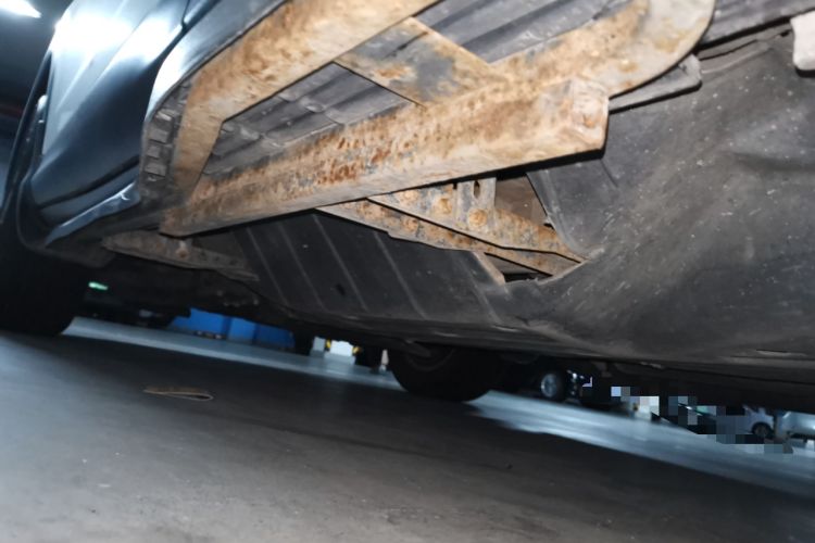 Used Honda CR-V 2015 2.4L two-wheel drive luxury version Chassis Rear Left