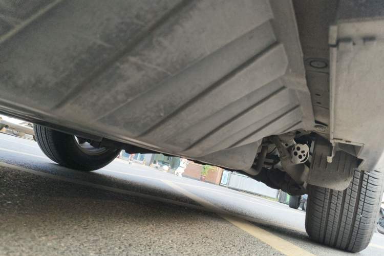 Used Honda CR-V 2015 2.4L two-wheel drive luxury version Chassis Rear Left