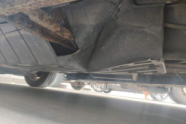 Used Honda CR-V 2015 2.0L two-wheel drive Fashion Edition Chassis Rear Left