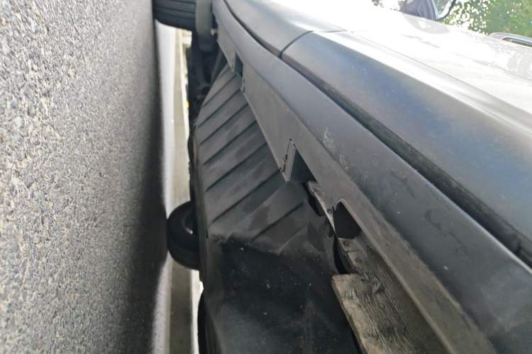 Used Honda CR-V 2015 2.4L two-wheel drive luxury version Chassis Rear Left
