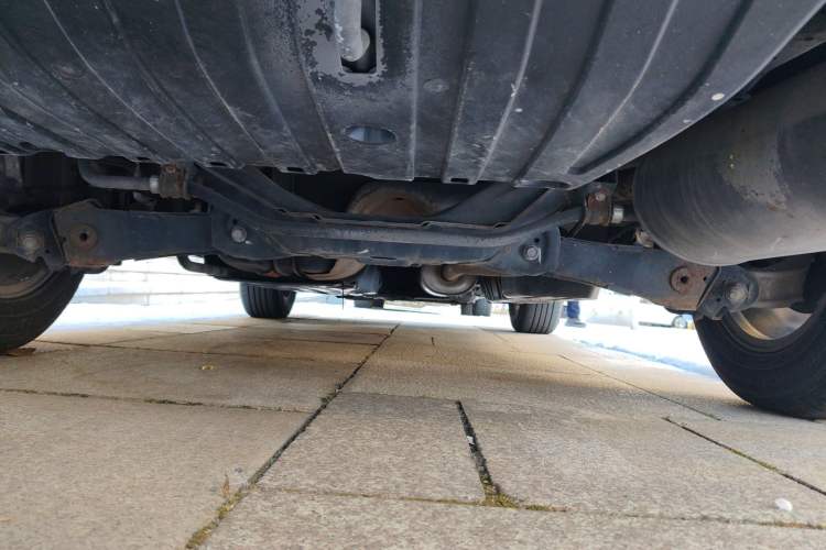 Used Honda CR-V 2015 2.0L two-wheel drive urban version Chassis Rear