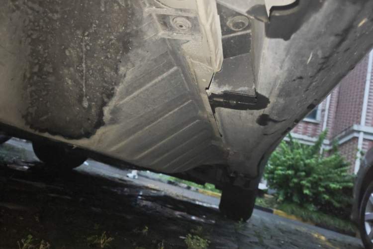 Used Honda CR-V 2015 2.4L two-wheel drive luxury version Chassis Rear Right
