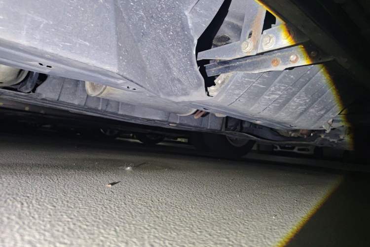 Used Honda CR-V 2015 2.0L two-wheel drive Fashion Edition Chassis Rear Right