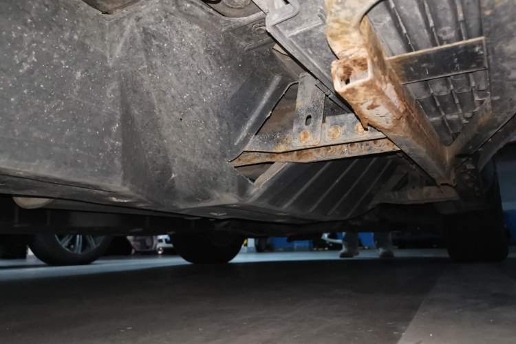 Used Honda CR-V 2015 2.4L two-wheel drive luxury version Chassis Rear Right
