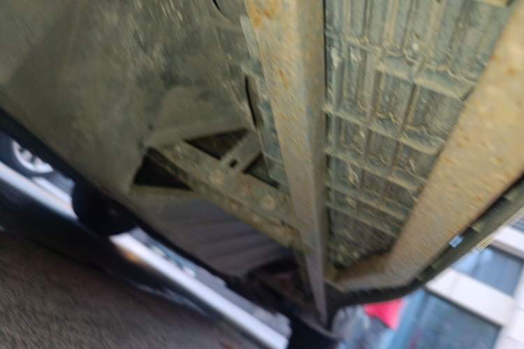Used Honda CR-V 2015 2.0L two-wheel drive Fashion Edition Chassis Rear Right