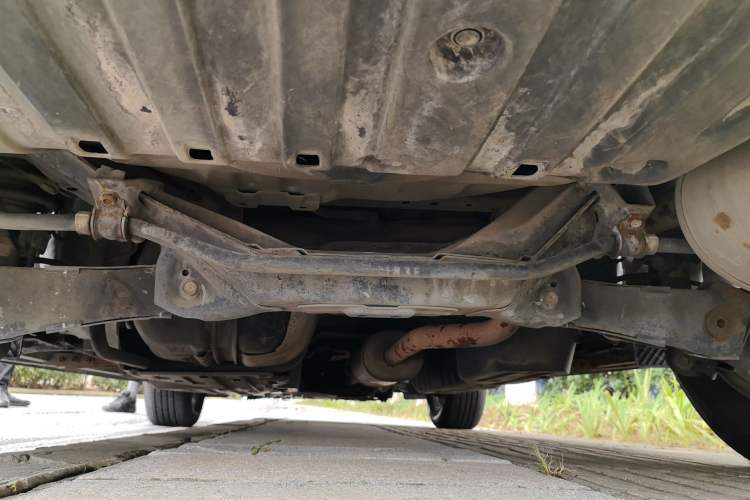Used Honda CR-V 2015 2.0L two-wheel drive urban version Chassis Rear