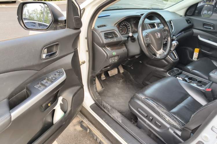 Used Honda CR-V 2015 2.4L Four-Wheel Drive Prestige Edition Driver Seat
